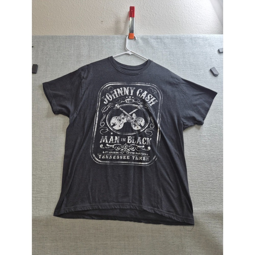Johnny Cash Man In Black T Shirt Mens XL Gray Tennessee Three Graphic Crew Neck